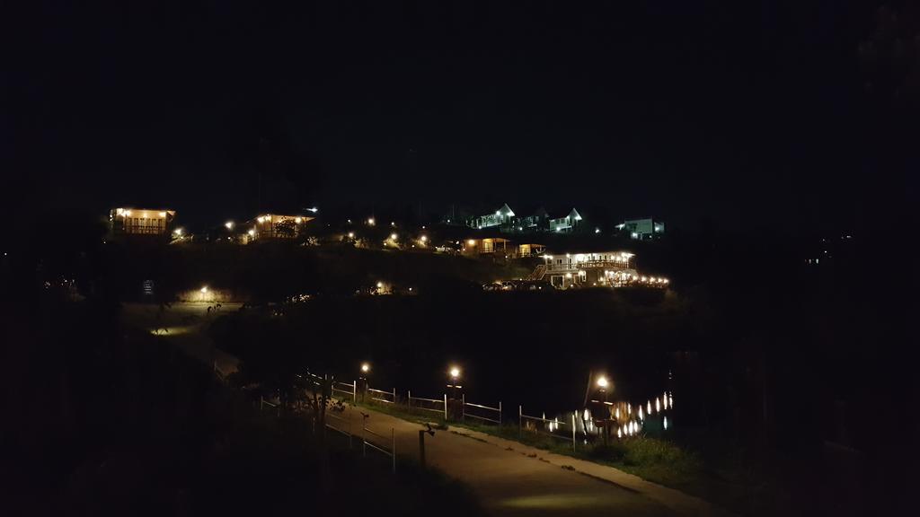 Tarahill Khao Kho Hotel Buitenkant foto