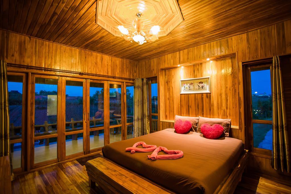 Tarahill Khao Kho Hotel Buitenkant foto